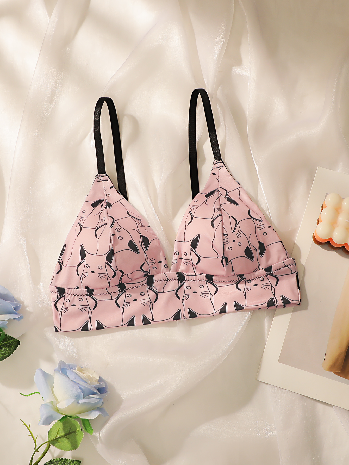 Kawaii Cat Print Triangle Bral - огляд і ціна Bralette Wireless Soft